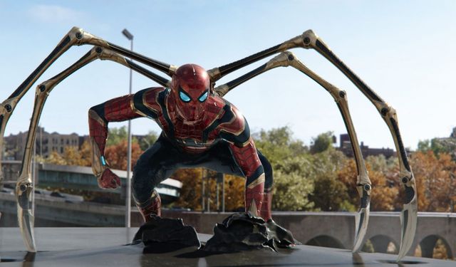 Spider-Man: No Way Home'dan rekor! Tüm zamanların en iyilerinden...