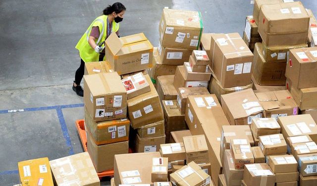 Amazon depo yöneticisi, 273 bin dolarlık bilgisayar parçası çaldı!