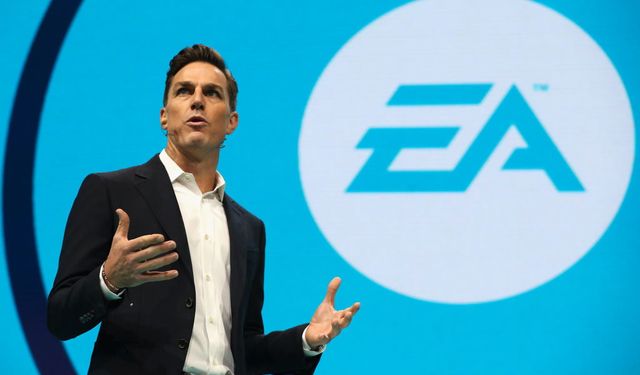 EA CEO'sundan sert sözler! FIFA ismine veda ediliyor...