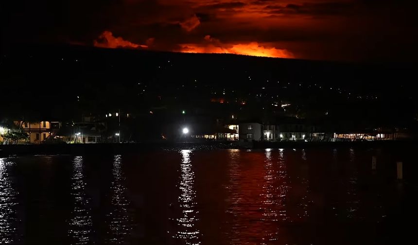 Dünyanın en büyük aktif yanardağı 38 yıl sonra yeniden patladı!