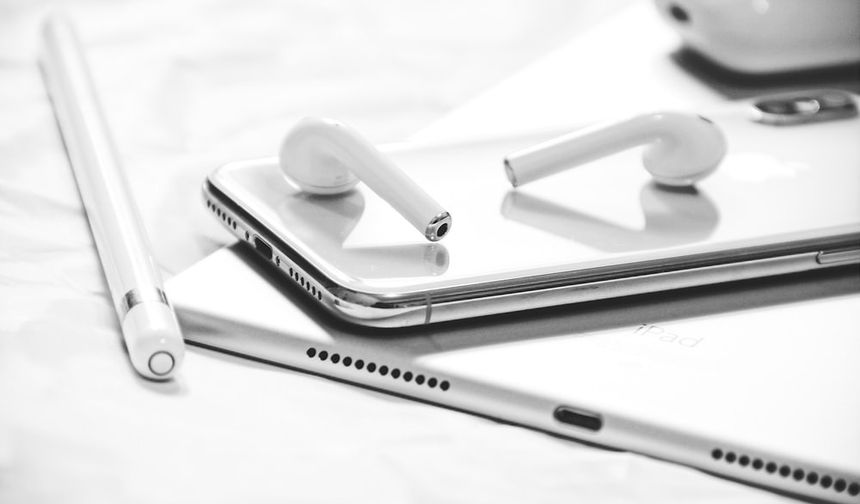 Yeni iPhone'lar daha yavaş mı şarj olacak?
