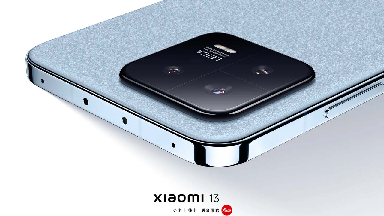 Xiaomi yakında yeni amiral gemisi serisi Xiaomi 13 telefonlarını tanıtacak. Tanıtıma kısa bir süre kala telefonun resmi basın görselleri ortaya çıktı. 

İşte Xiaomi 13'ün tasarım ve teknik özellikleri: