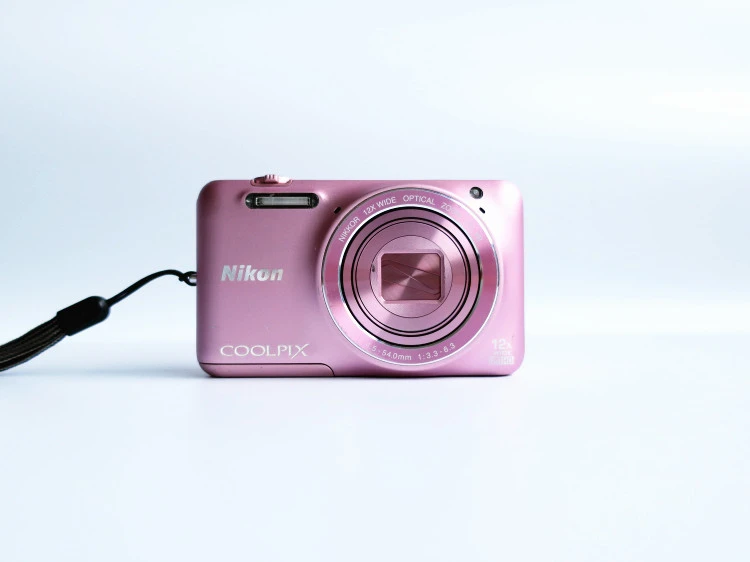 Kullan-lan-dijital-kompakt-foto-raf-makinesi-Nikon-CMOS-COOLPIX-S6600-WIFI-12x-optik-zoom-NIKKOR.jpg_Q90.jpg_